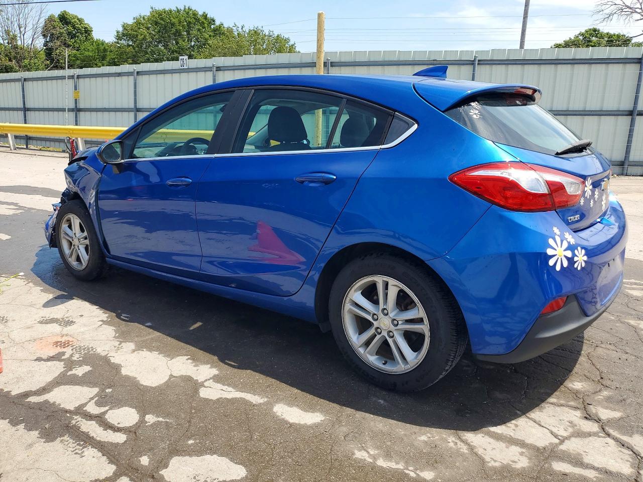 2017 CHEVROLET CRUZE LT photo 3