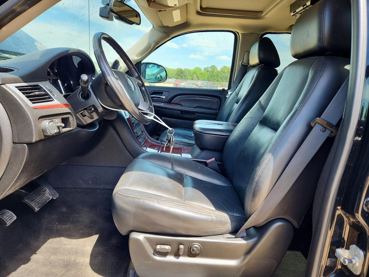 2007 CADILLAC ESCALADE EXT photo 19