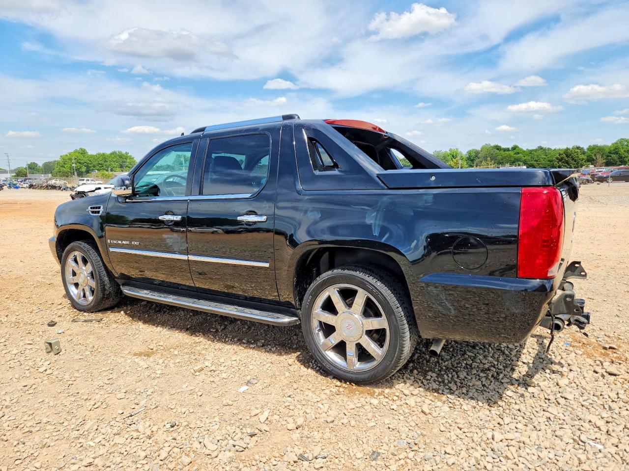 2007 CADILLAC ESCALADE EXT photo 4