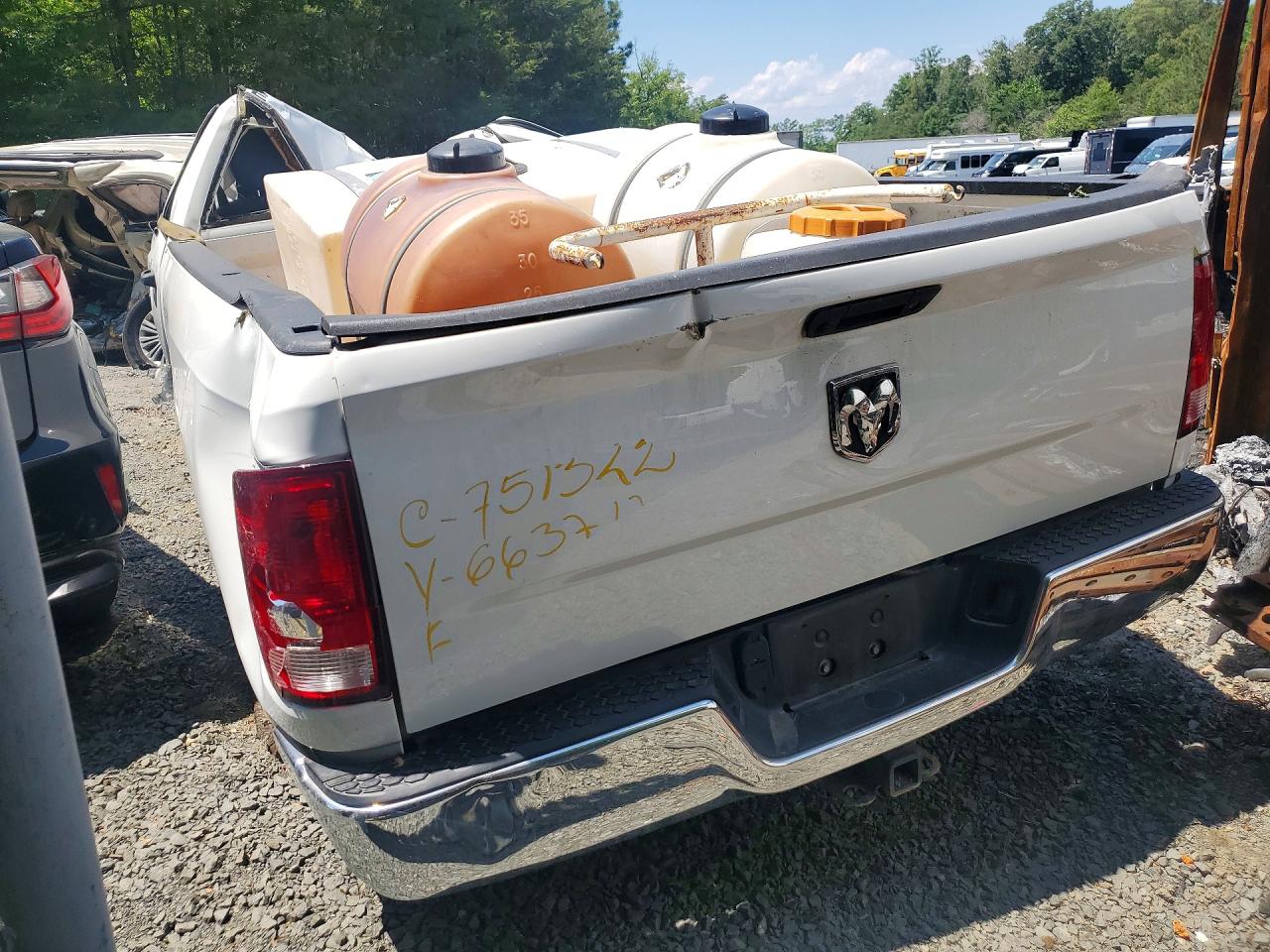 2021 RAM 1500 CLASSIC TRADESMAN photo 4