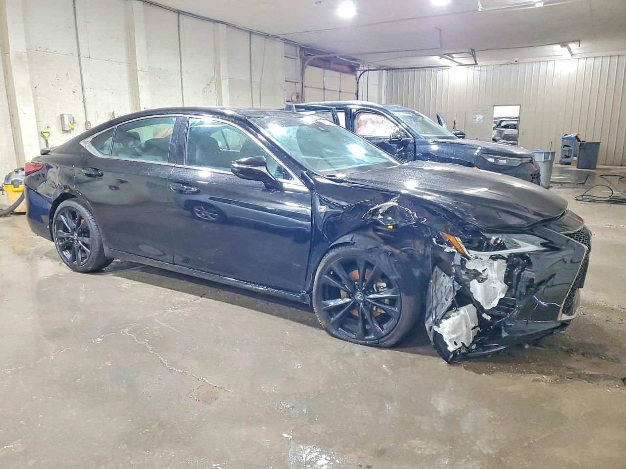 2024 LEXUS ES 350 F SPORT HANDLING photo 4