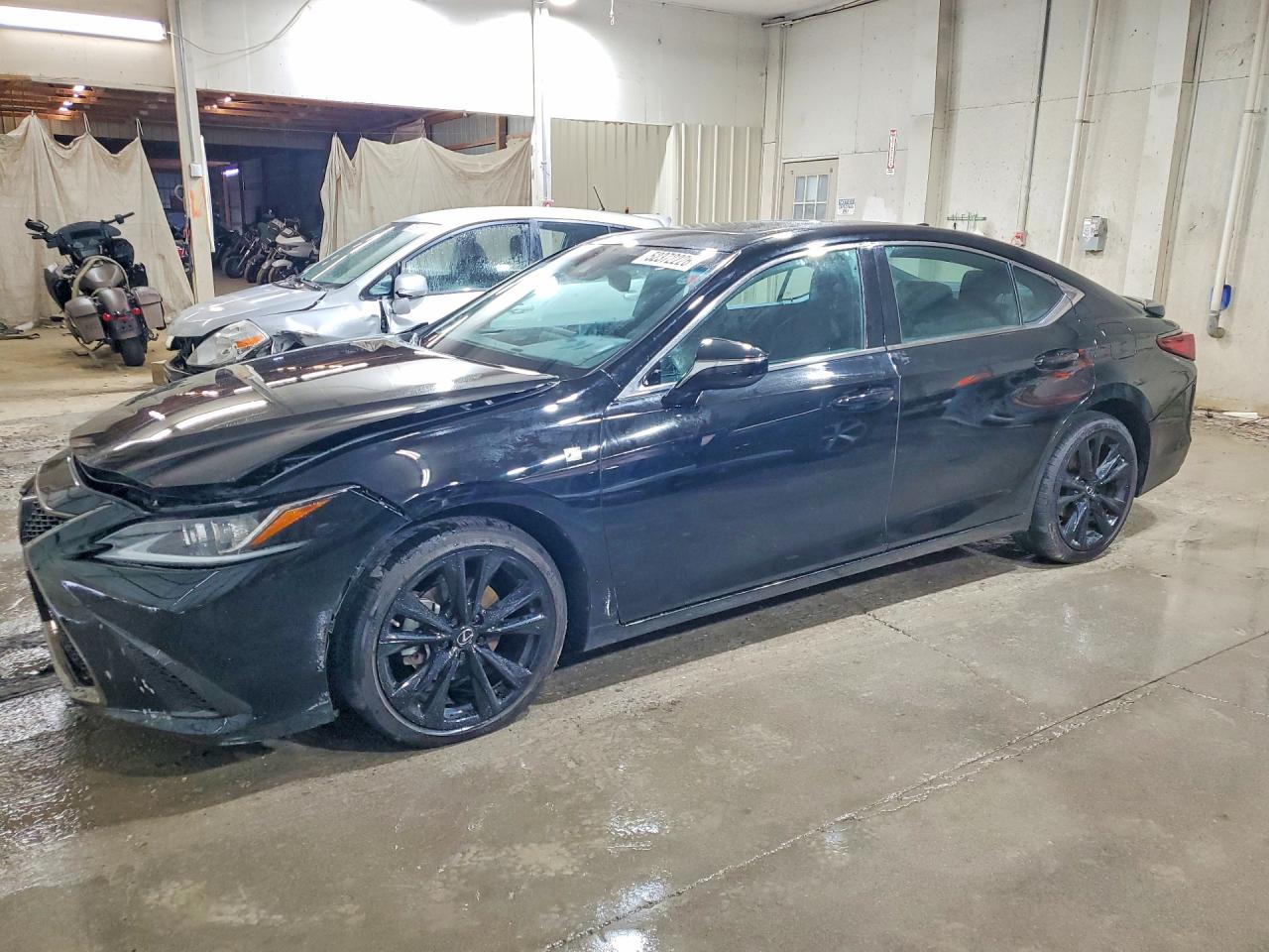 2024 LEXUS ES