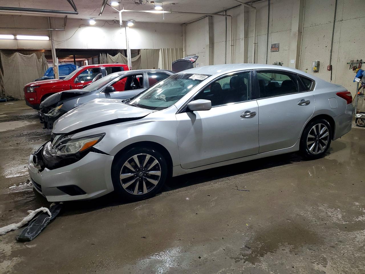 2017 NISSAN ALTIMA