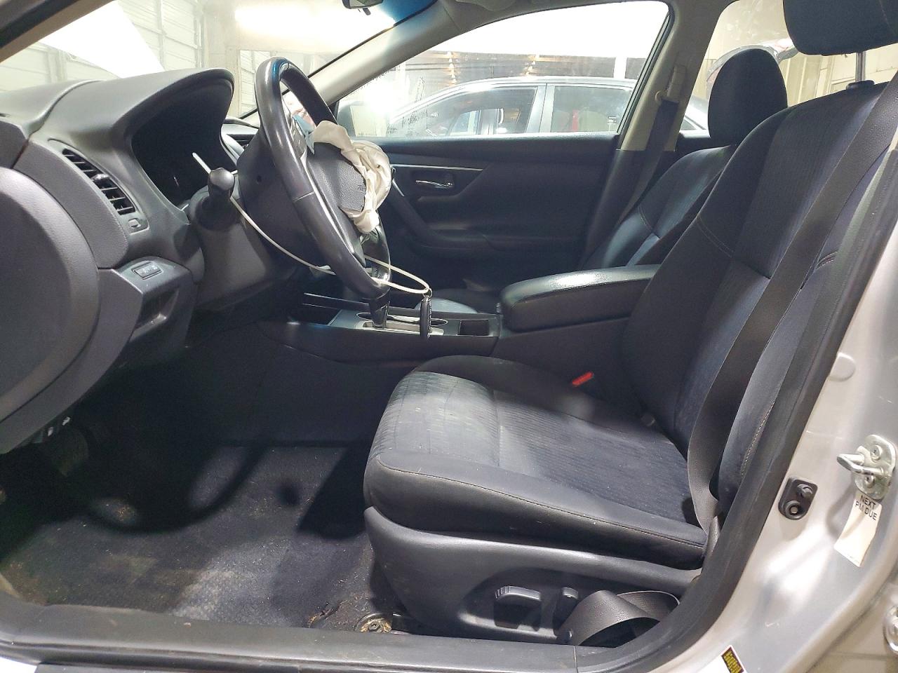 2017 NISSAN ALTIMA 2.5 SV photo 13