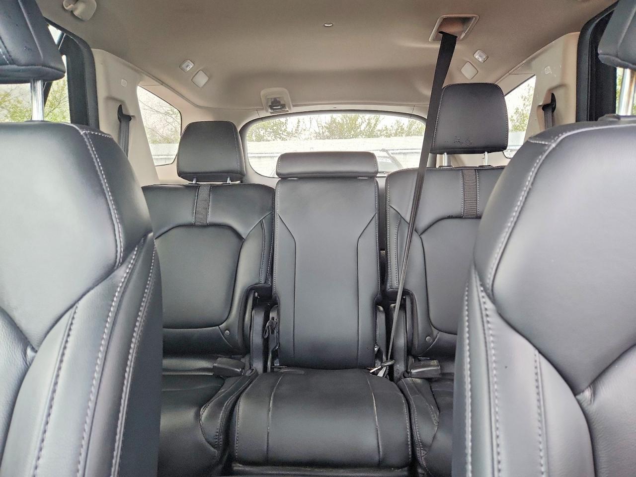 2025 HONDA PILOT EXL photo 19