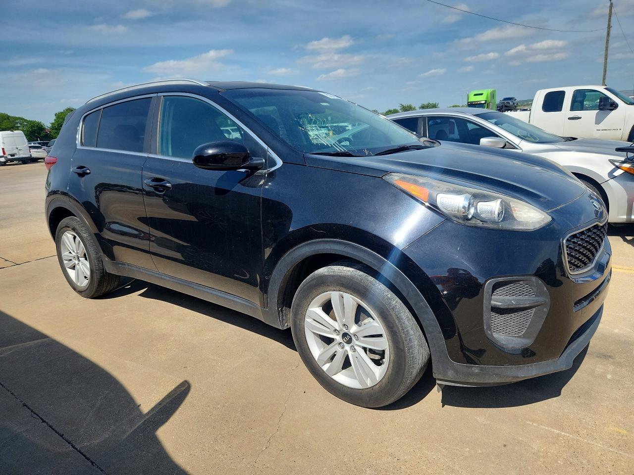 2017 KIA SPORTAGE LX photo 4