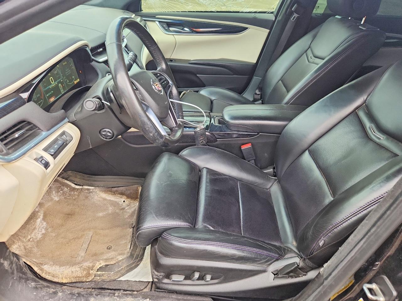 2013 CADILLAC XTS PLATINUM photo 13