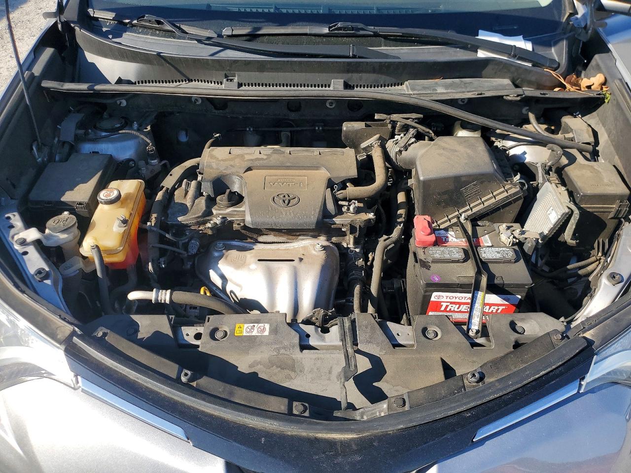 2018 TOYOTA RAV4 LE photo 23