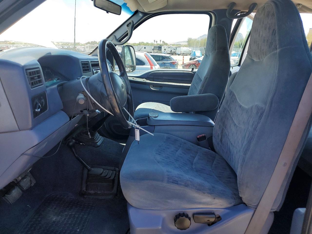 1999 FORD F350 SRW SUPER DUTY photo 13