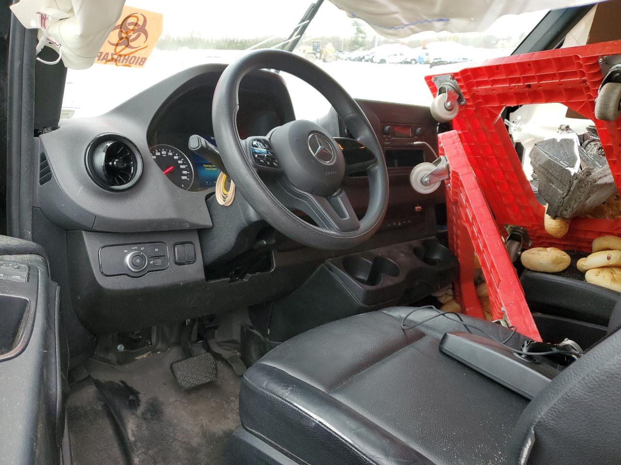 2024 MERCEDES-BENZ SPRINTER 2500 photo 22