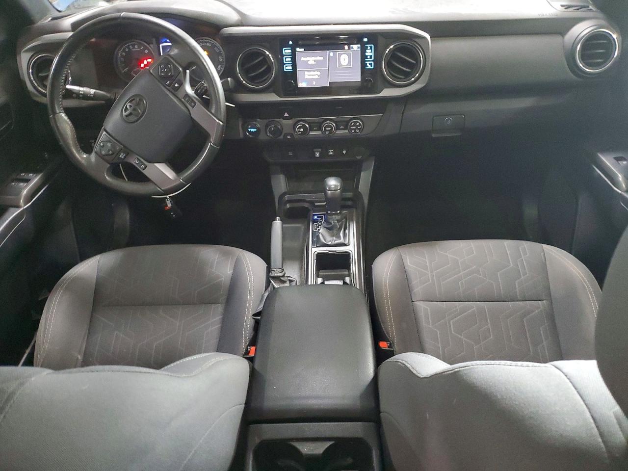 2019 TOYOTA TACOMA TRD SPORT photo 15