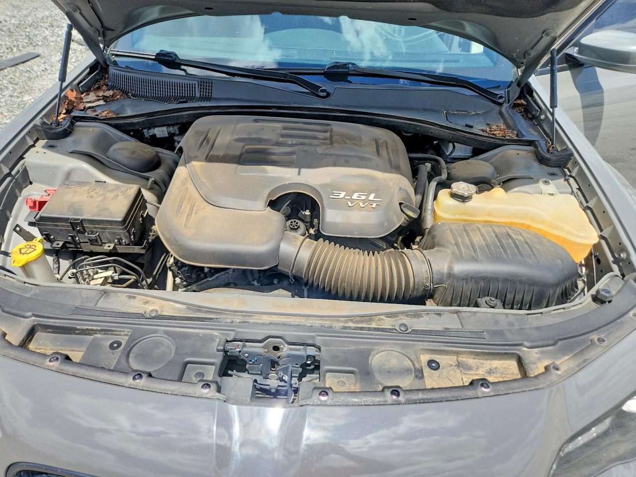 2018 CHRYSLER 300 S photo 11
