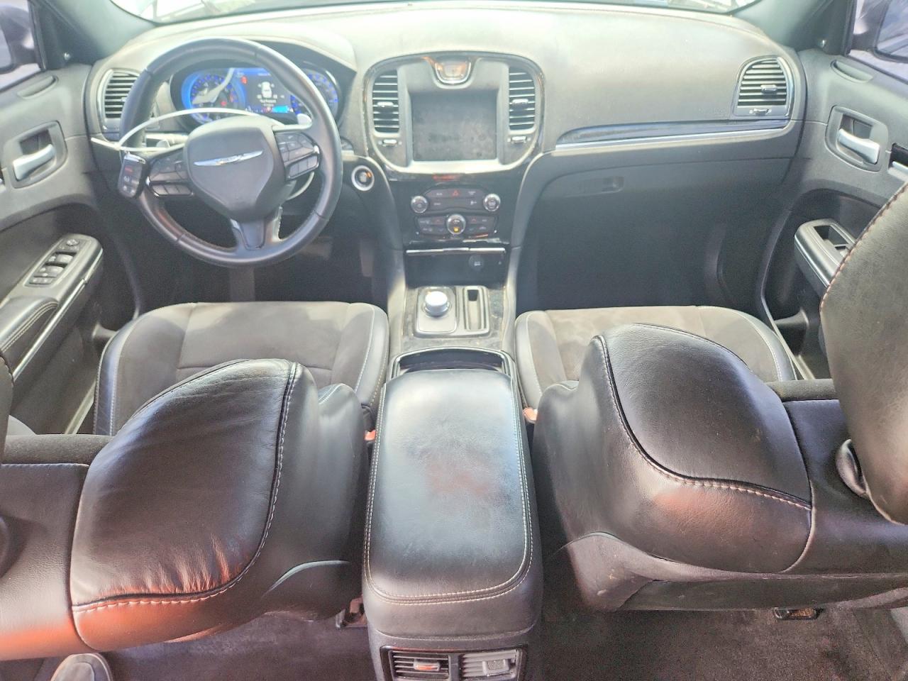 2018 CHRYSLER 300 S photo 8