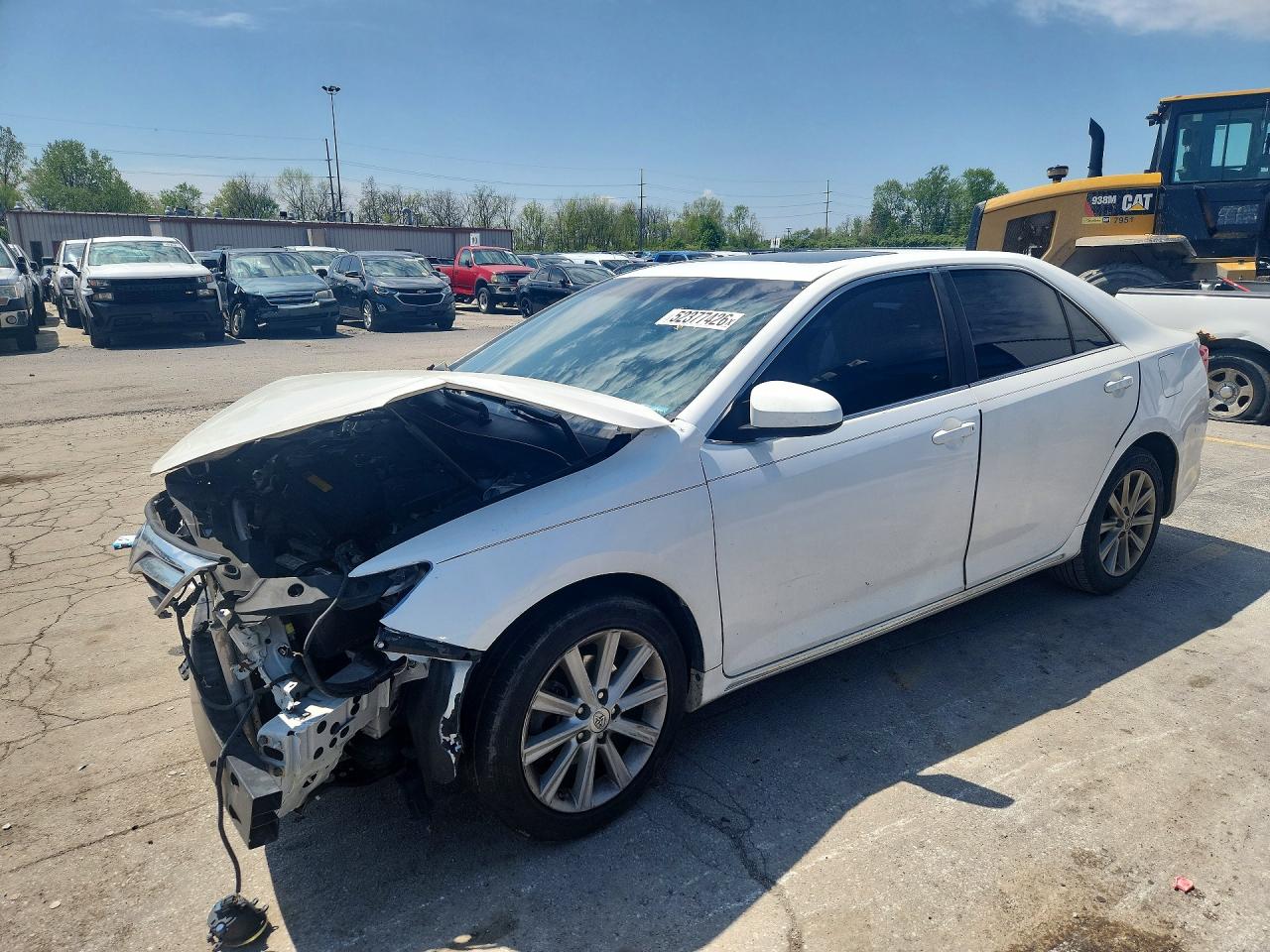 2014 TOYOTA CAMRY