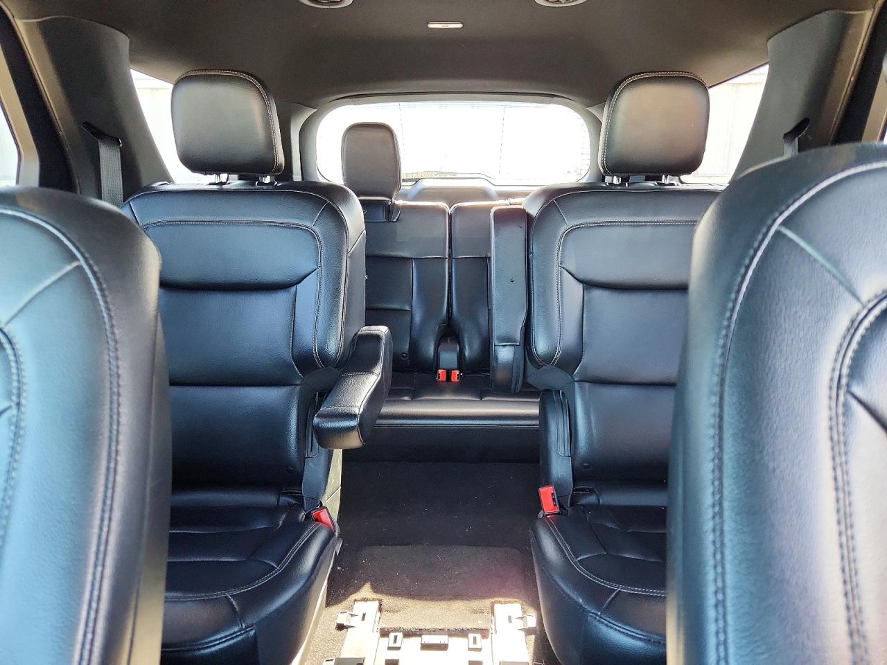 2020 FORD EXPLORER XLT photo 28