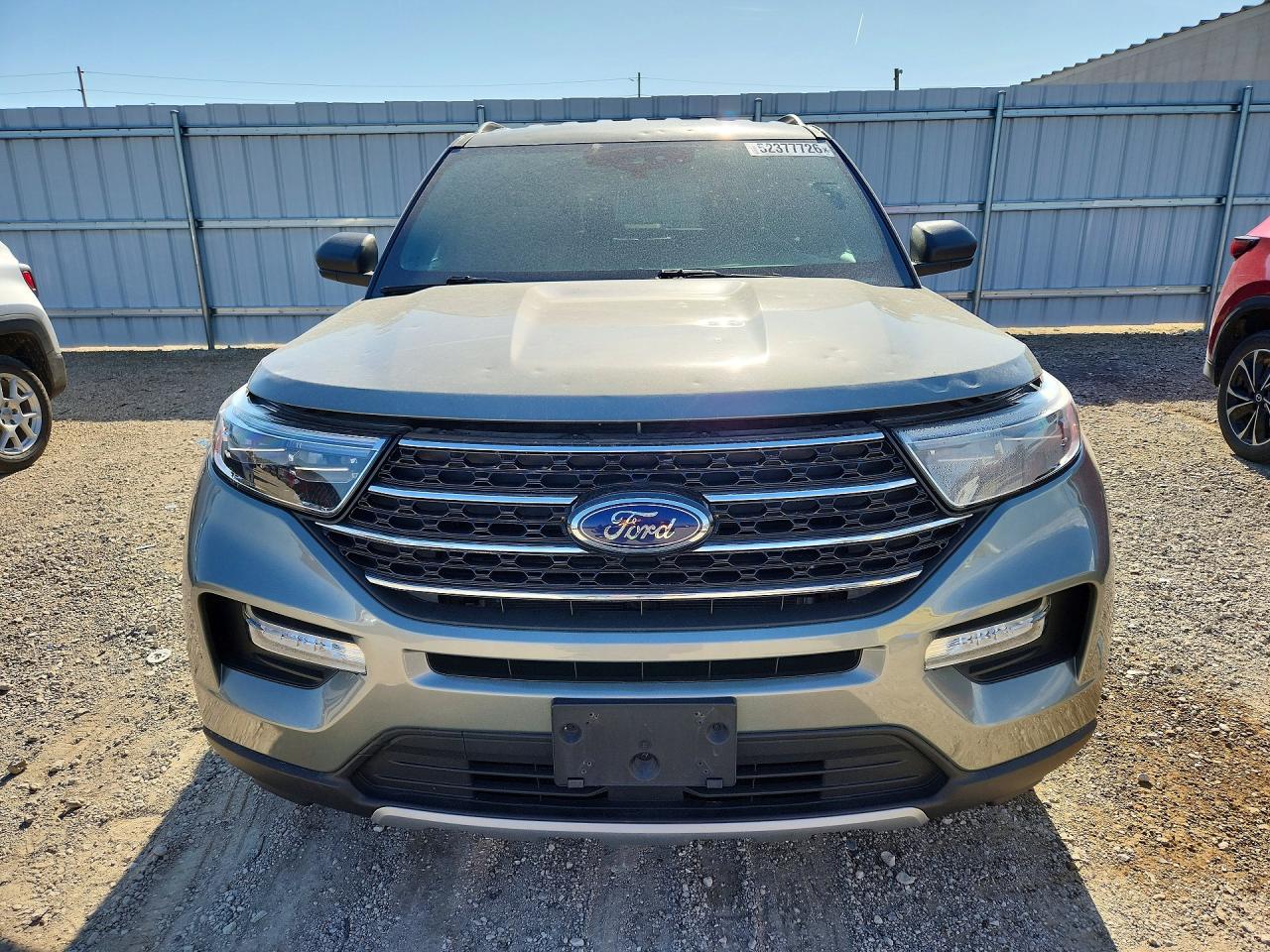 2020 FORD EXPLORER XLT photo 13
