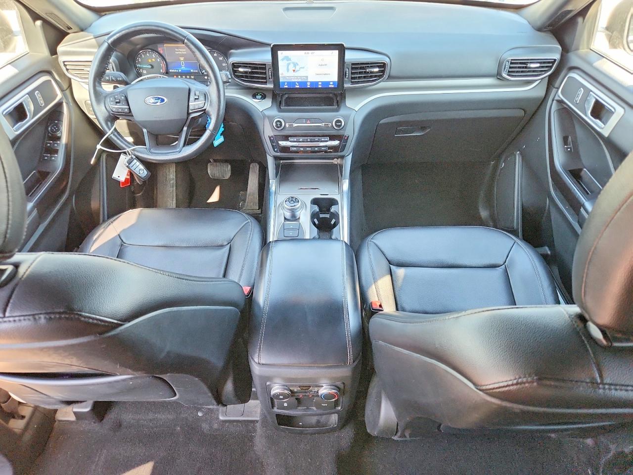 2020 FORD EXPLORER XLT photo 22