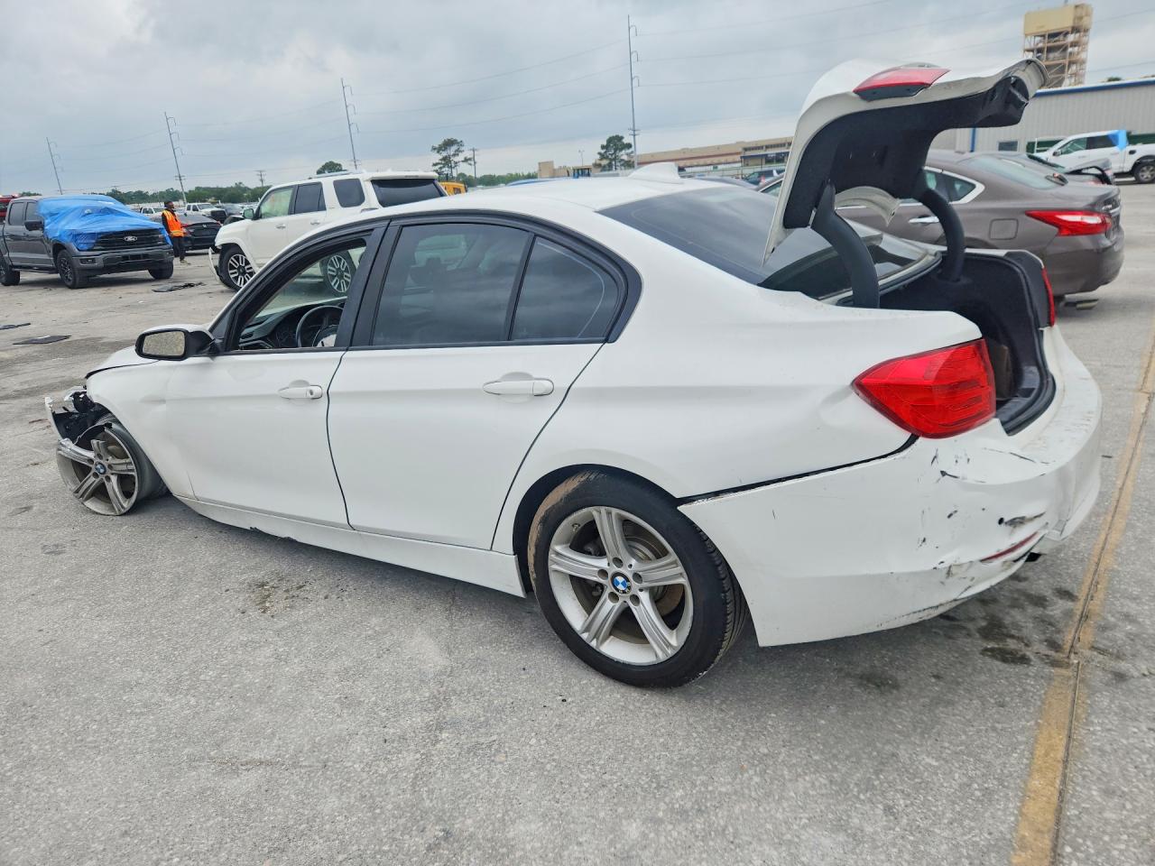 2015 BMW 328 I photo 4