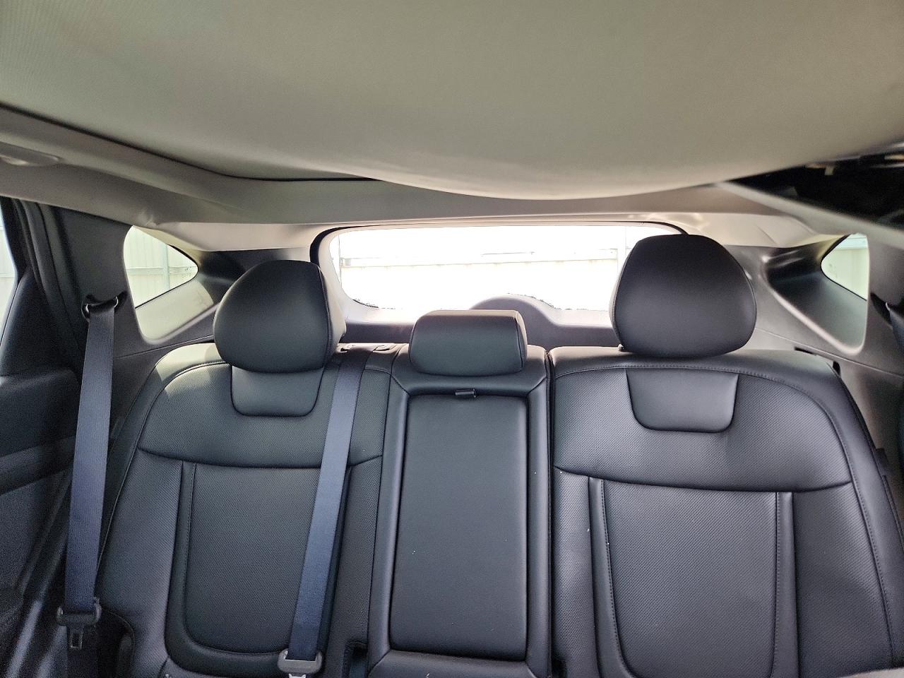 2026 HYUNDAI TUCSON LIMITED photo 10