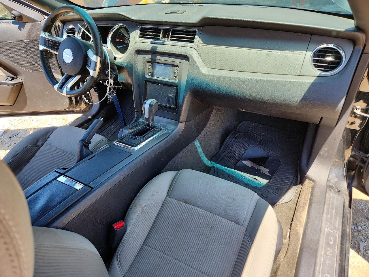 2014 FORD MUSTANG photo 15