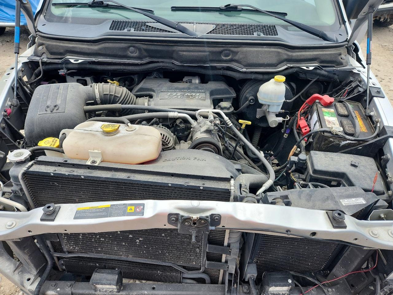 2004 DODGE RAM 1500 ST photo 11