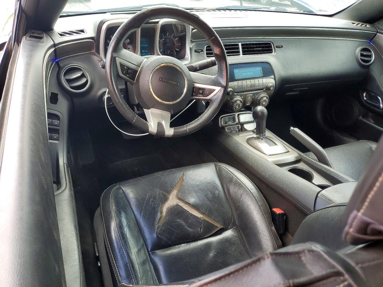 2011 CHEVROLET CAMARO LT photo 15
