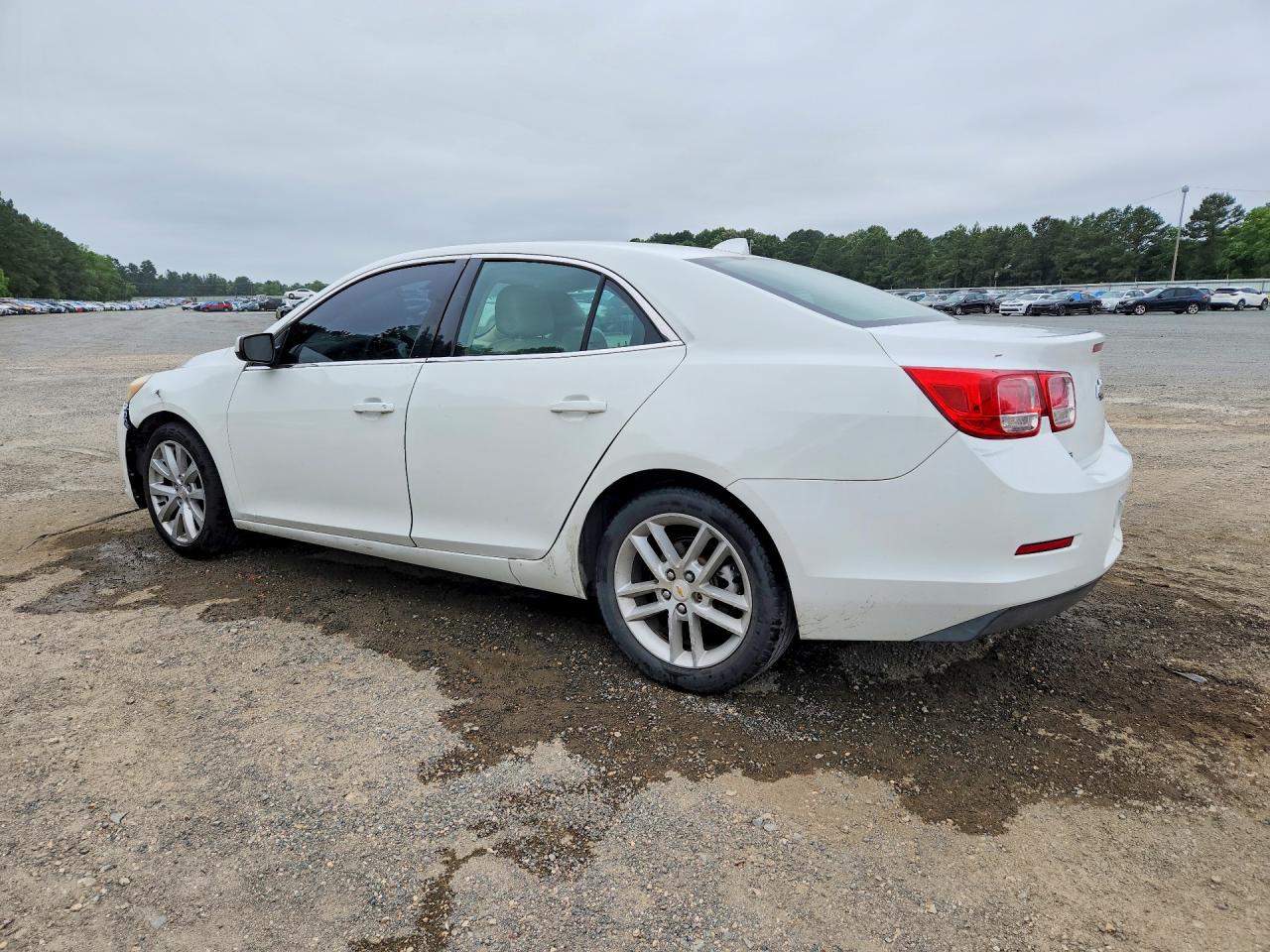 2014 CHEVROLET MALIBU 2LT photo 4