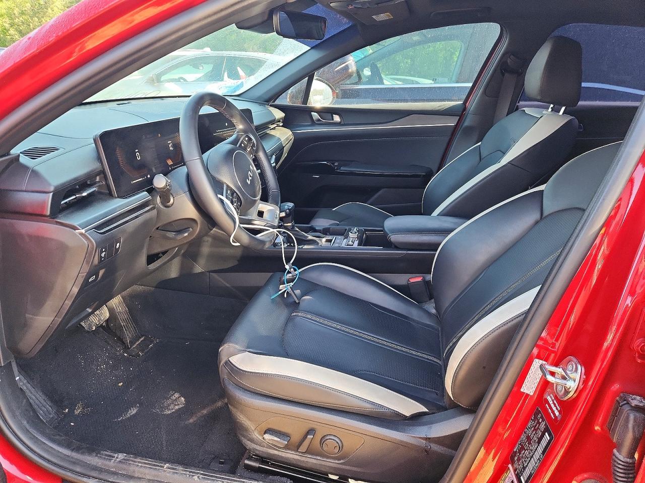 2025 KIA K5 GT LINE photo 13