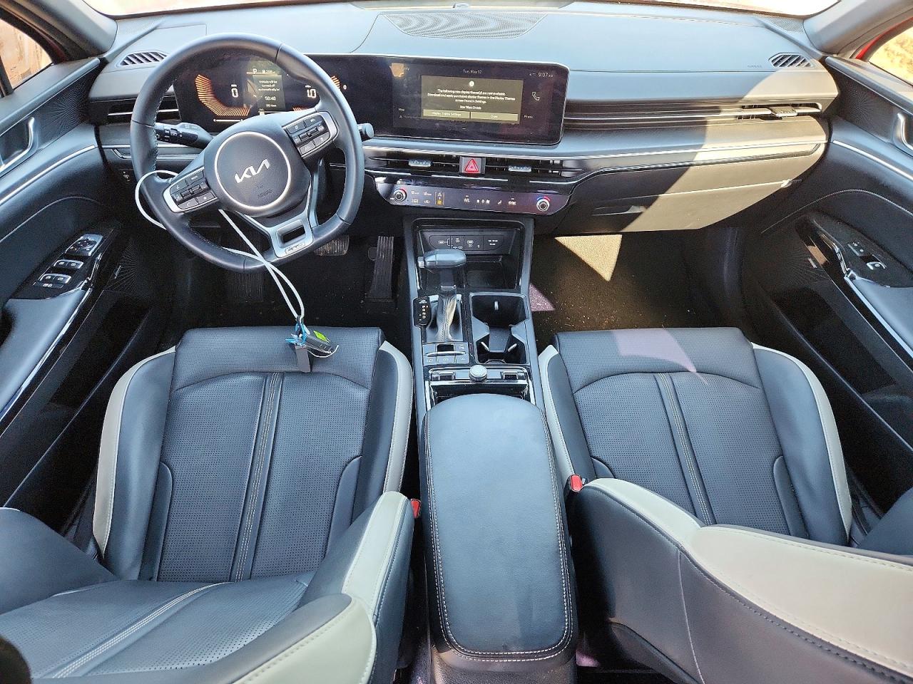 2025 KIA K5 GT LINE photo 15