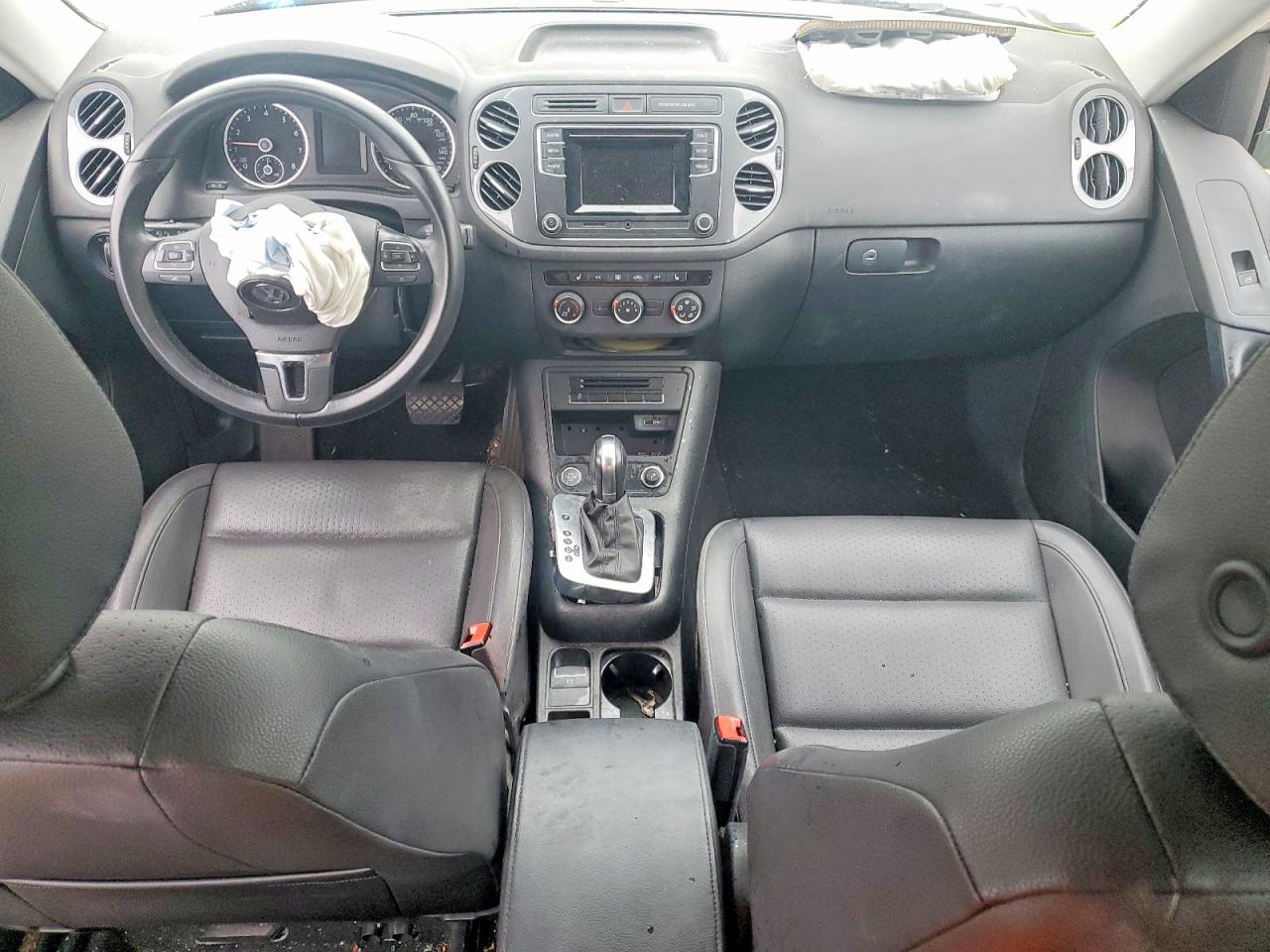 2016 VOLKSWAGEN TIGUAN S photo 15