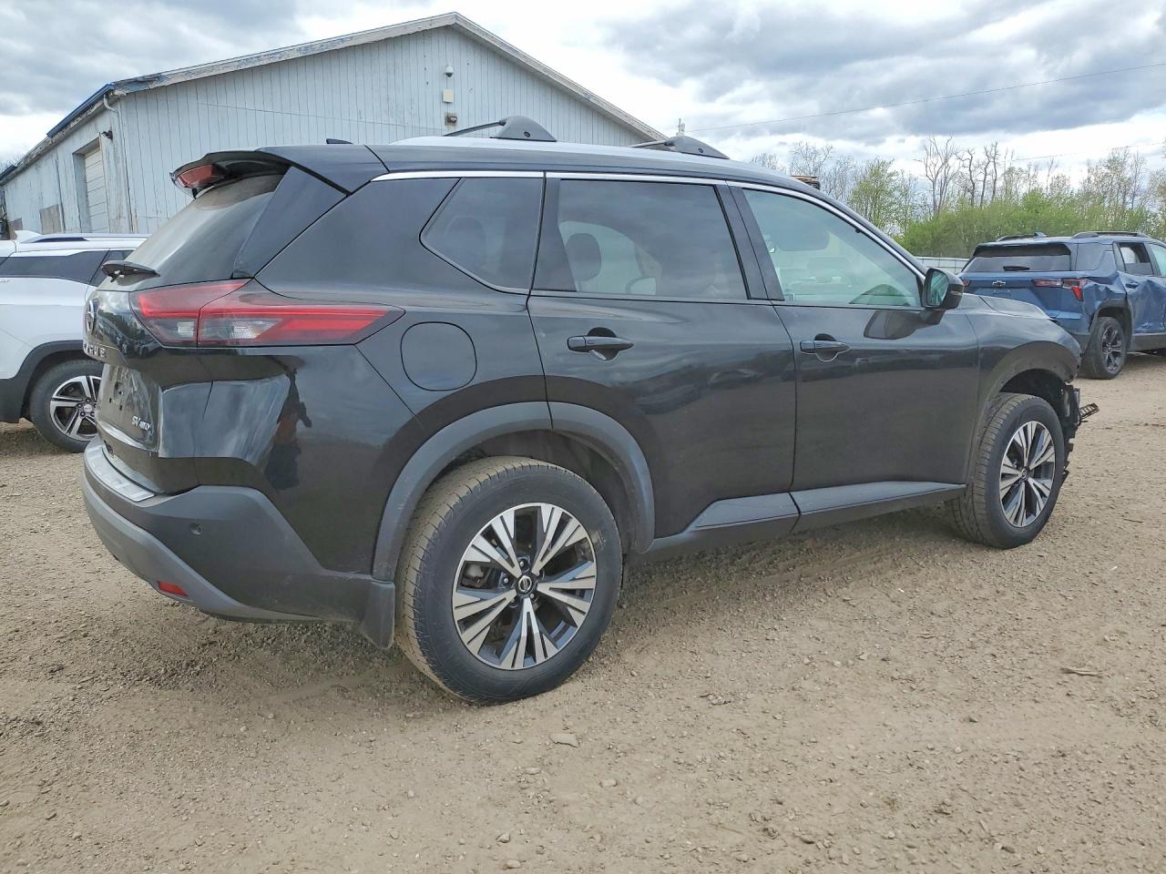 2021 NISSAN ROGUE SV photo 5