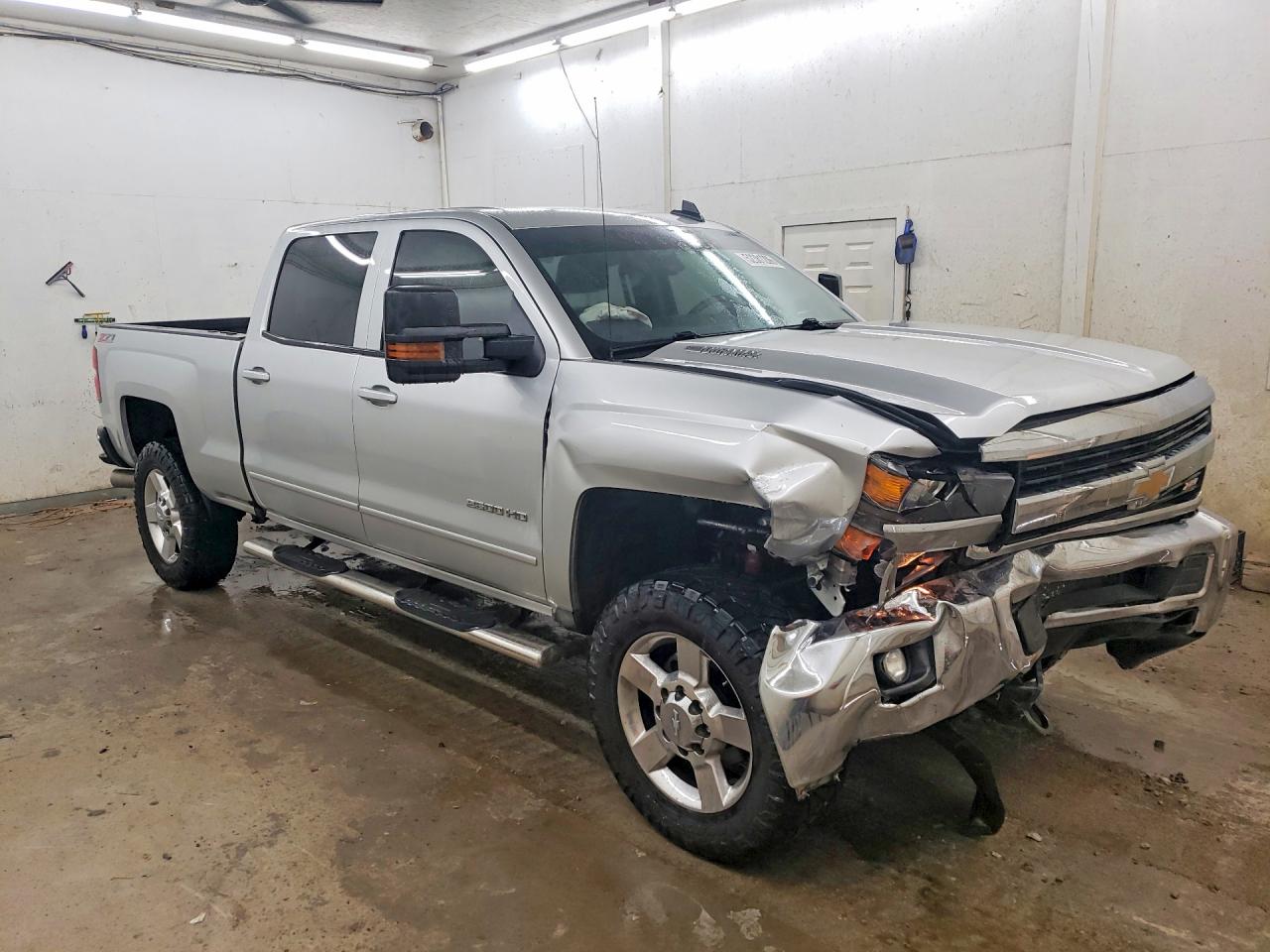 2016 CHEVROLET SILVERADO K2500 HEAVY DUTY LT photo 10