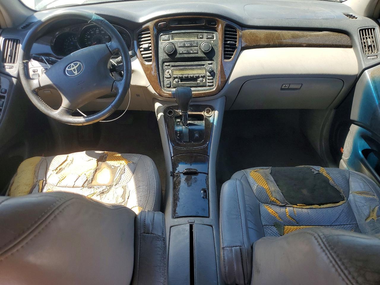 2003 TOYOTA HIGHLANDER LIMITED photo 15