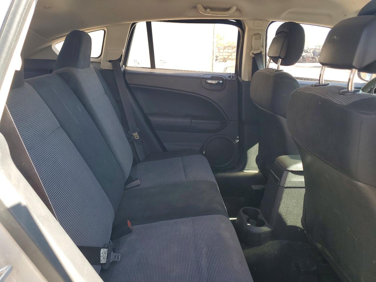 2010 DODGE CALIBER SXT photo 10