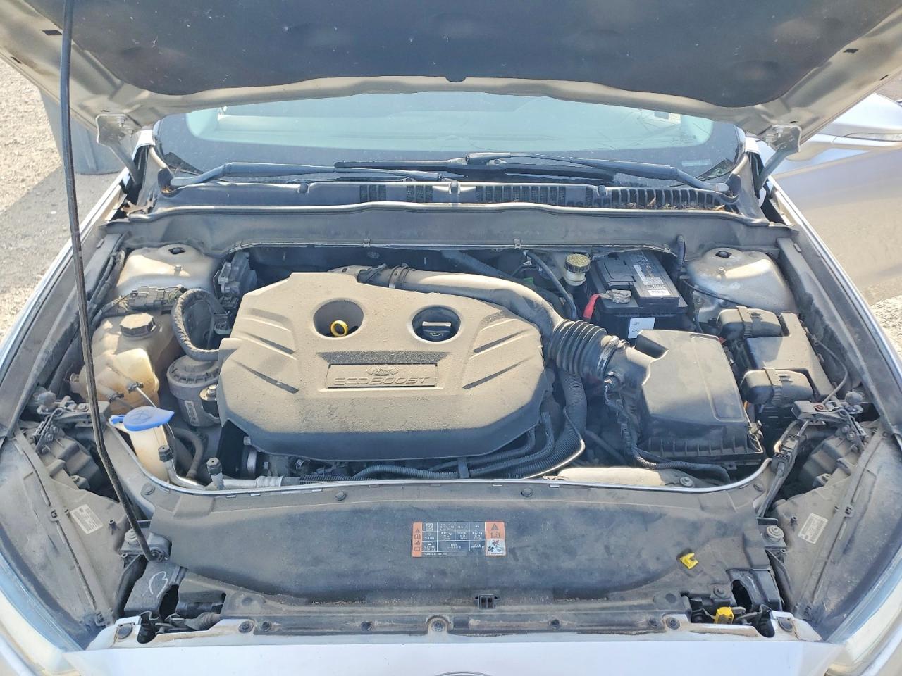 2014 FORD FUSION photo 31