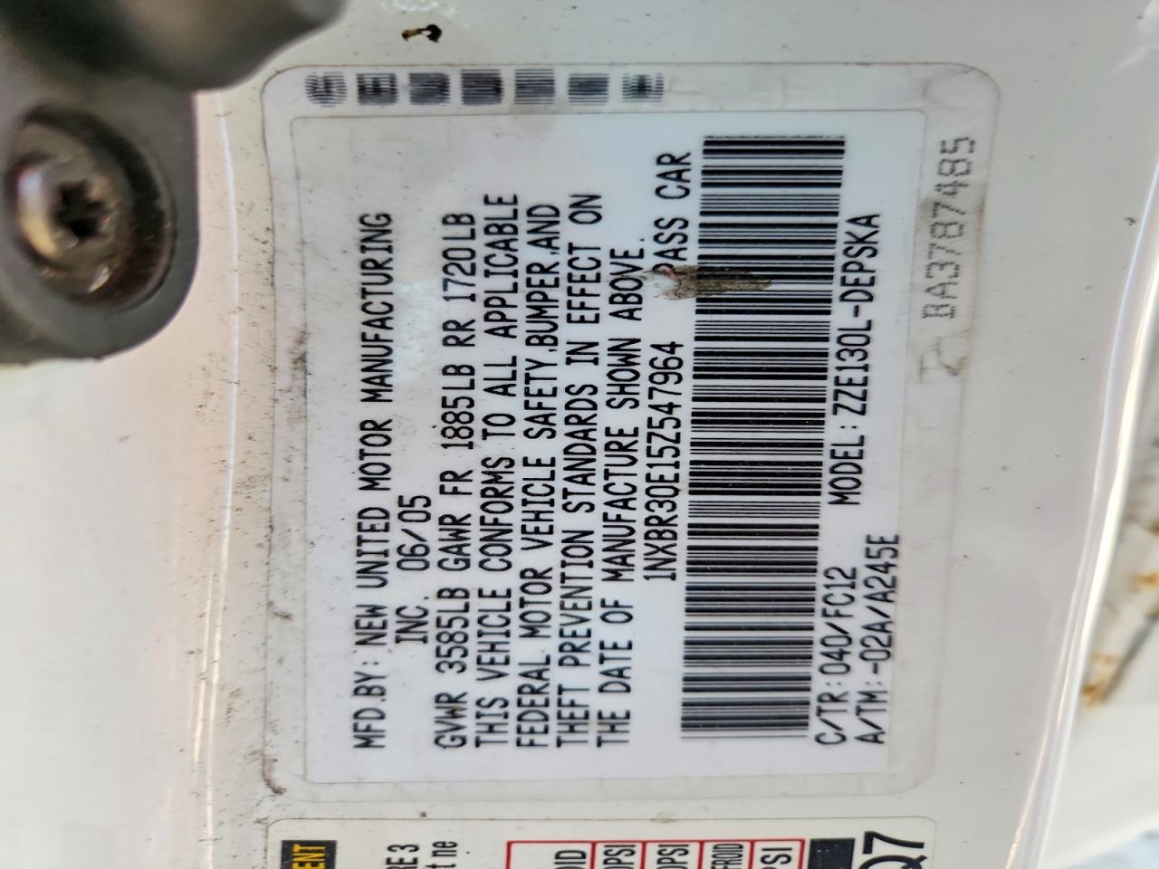 2005 TOYOTA COROLLA S photo 25