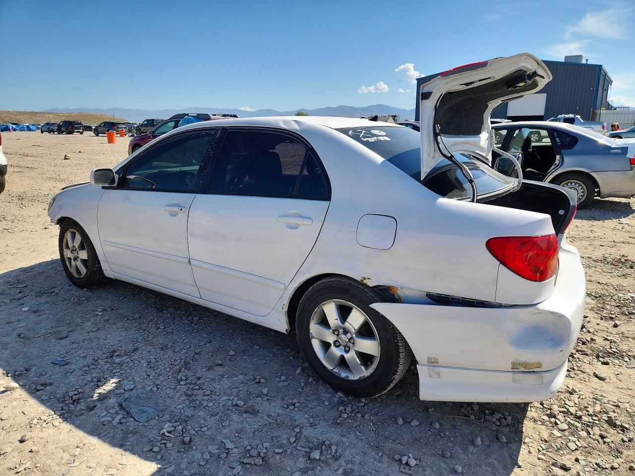 2005 TOYOTA COROLLA S photo 3