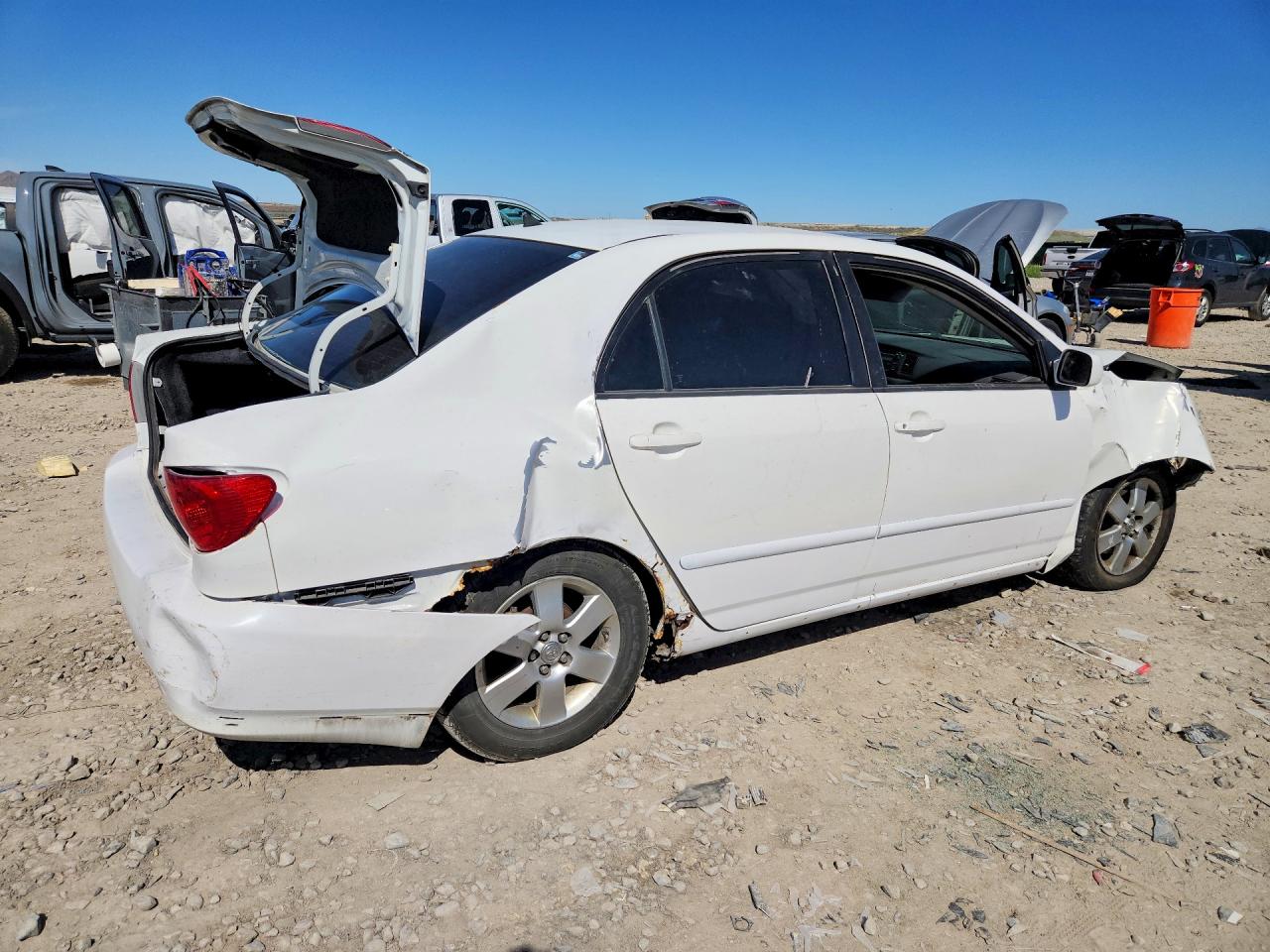 2005 TOYOTA COROLLA S photo 5