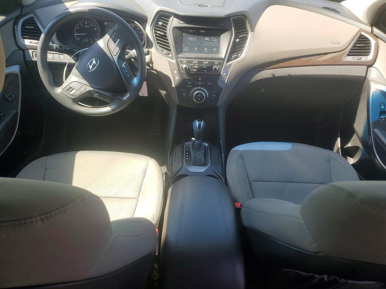 2017 HYUNDAI SANTA FE SPORT 2.4L photo 15