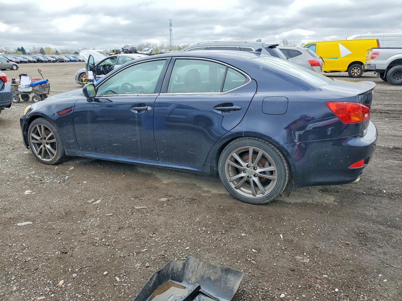 2008 LEXUS IS 250 photo 4