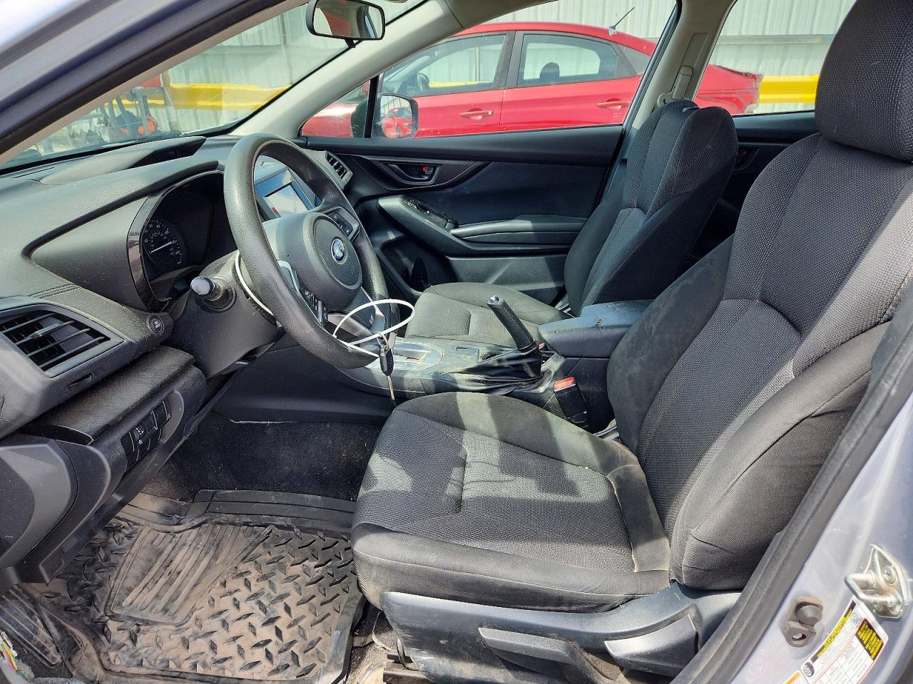 2019 SUBARU IMPREZA photo 19