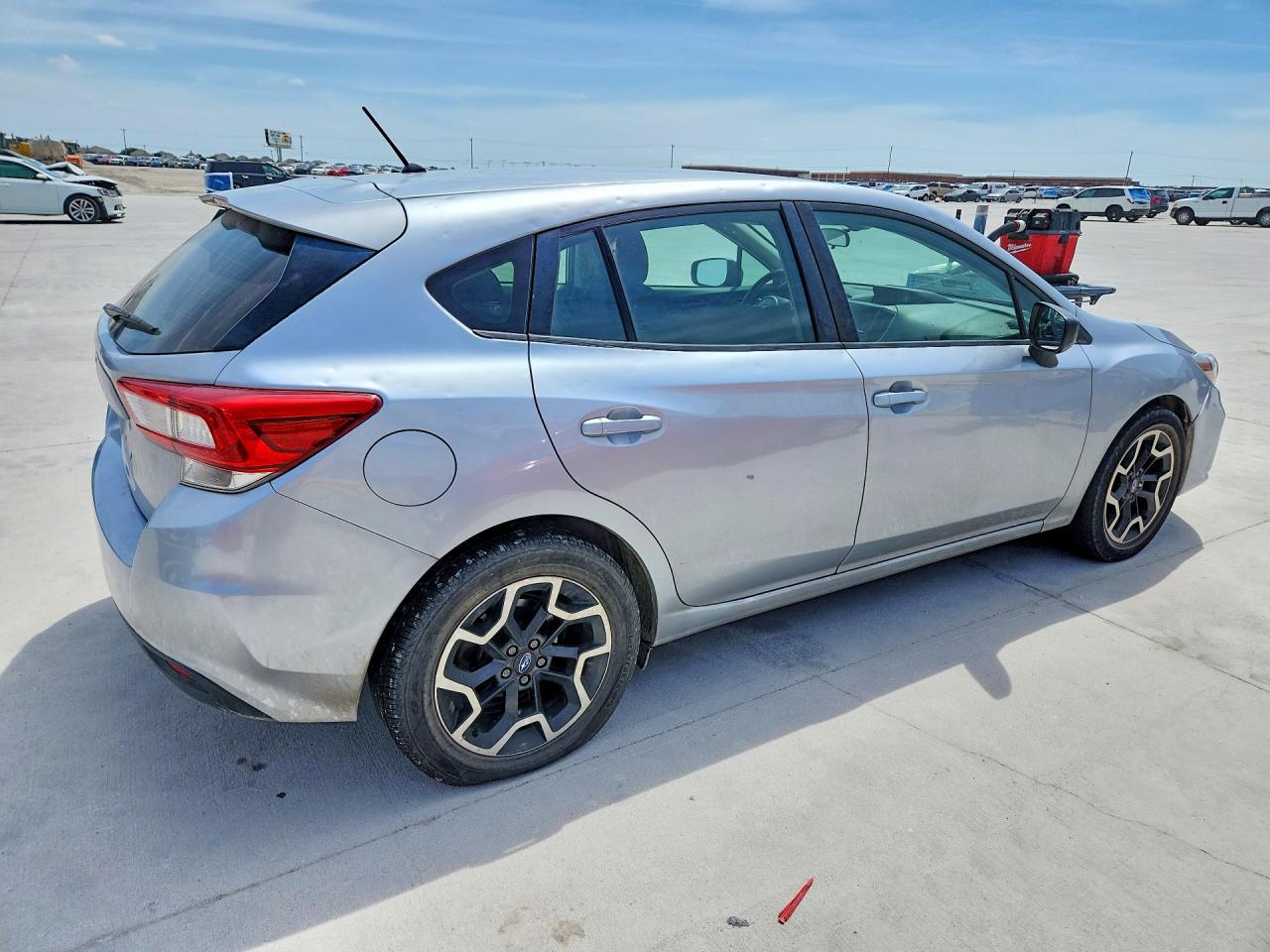 2019 SUBARU IMPREZA photo 7
