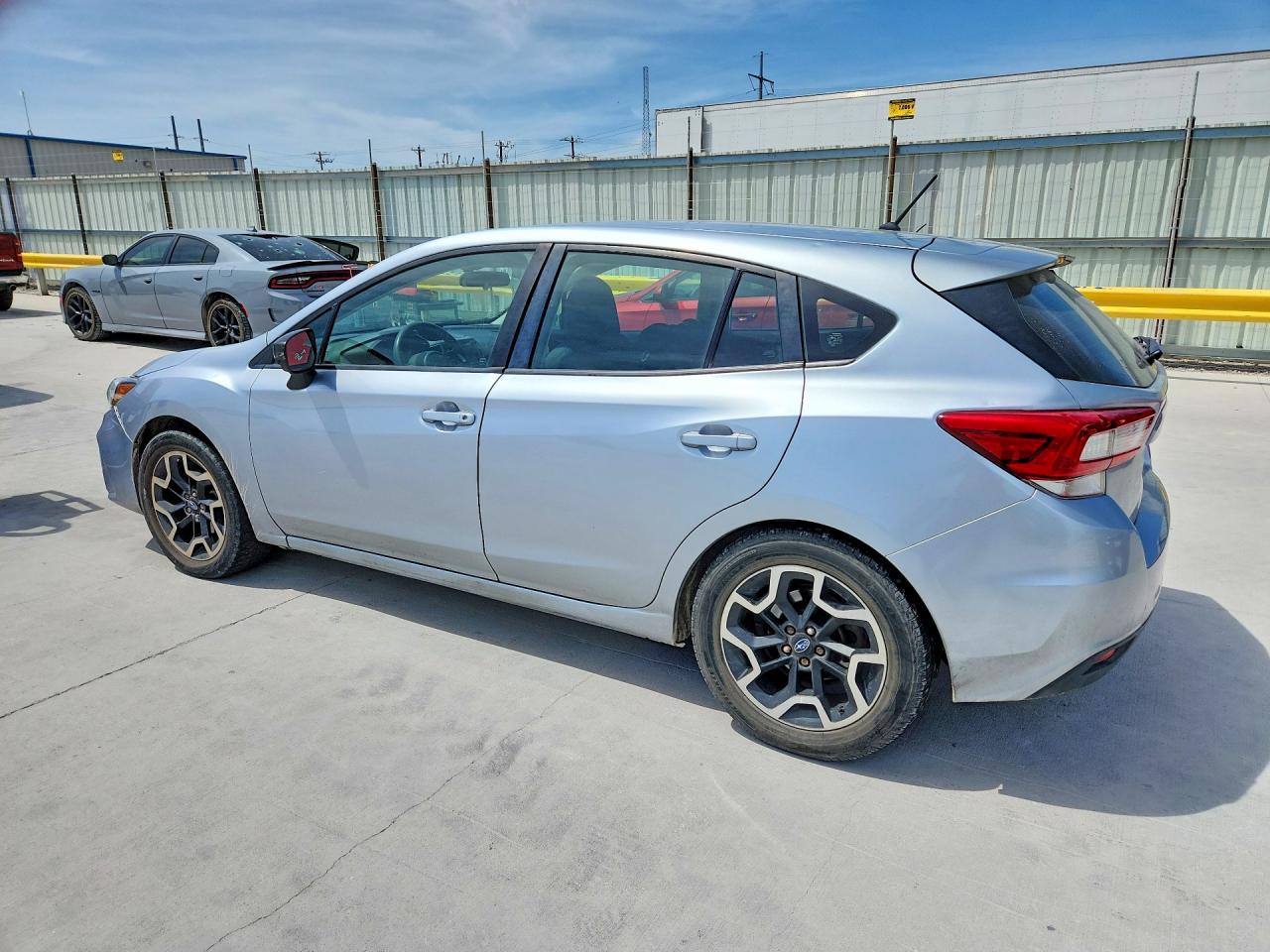 2019 SUBARU IMPREZA photo 4