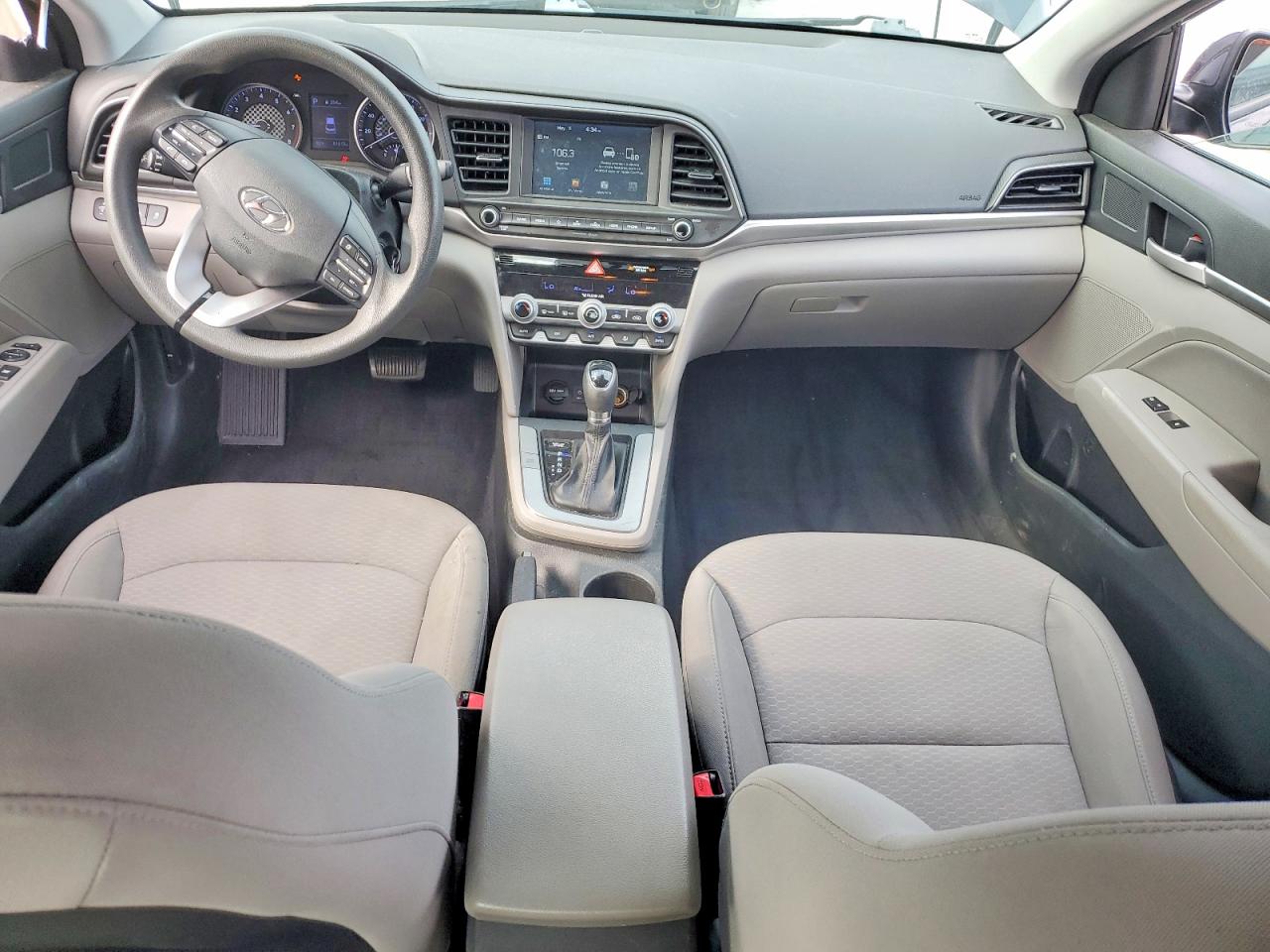 2020 HYUNDAI ELANTRA SEL photo 22