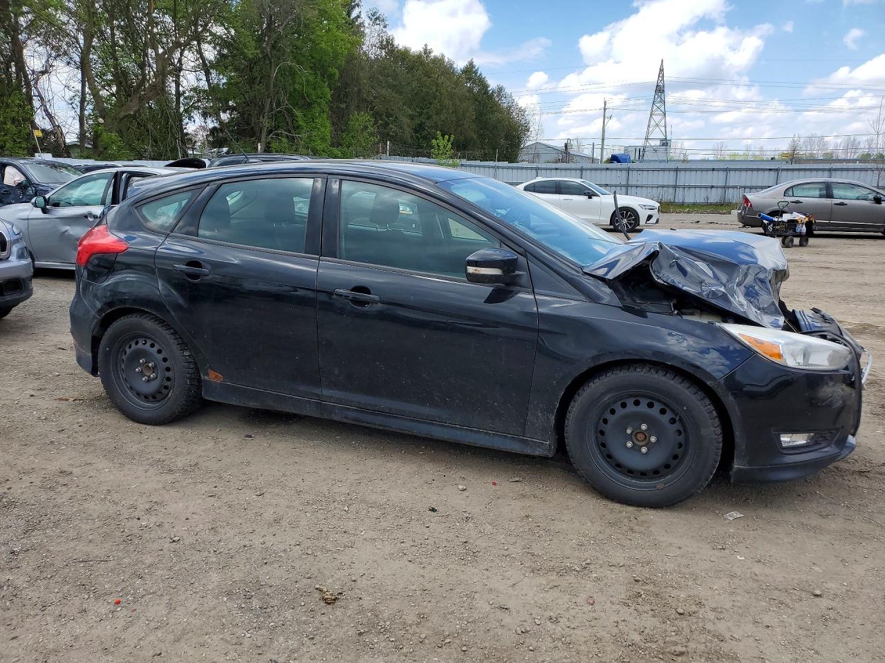 2017 FORD FOCUS SE photo 7
