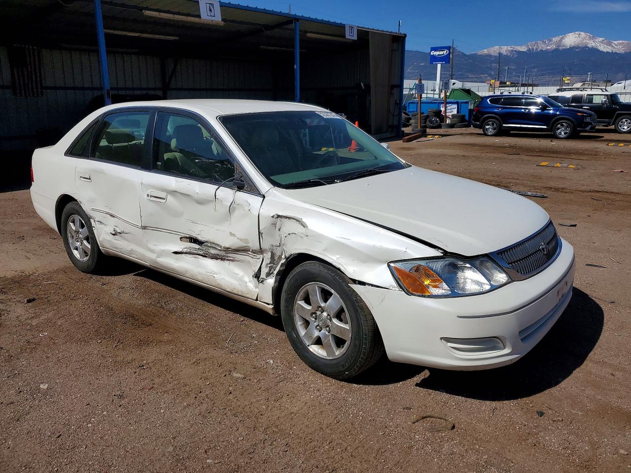 2001 TOYOTA AVALON XL photo 10