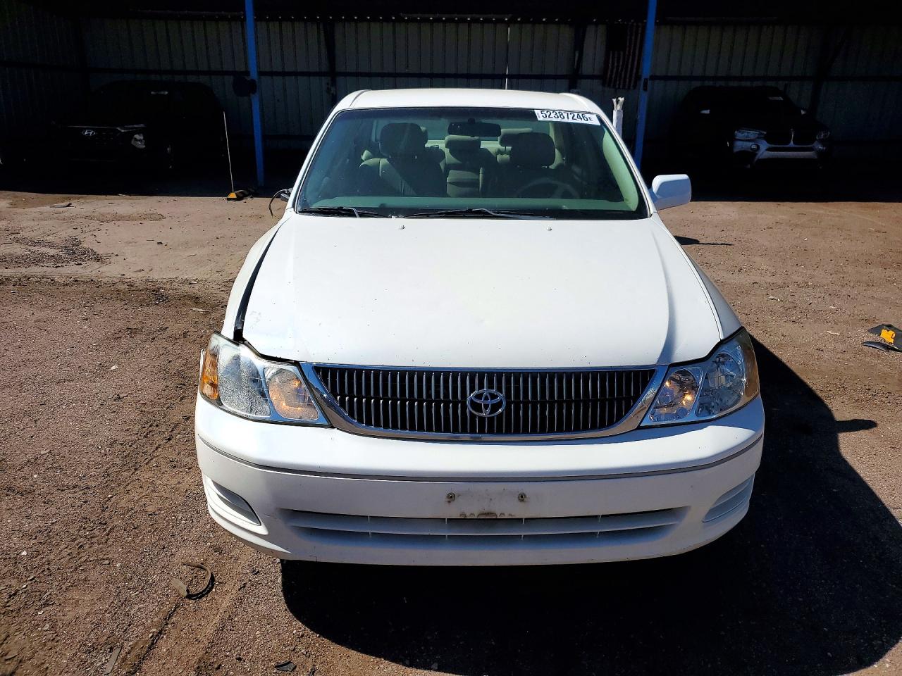 2001 TOYOTA AVALON XL photo 13