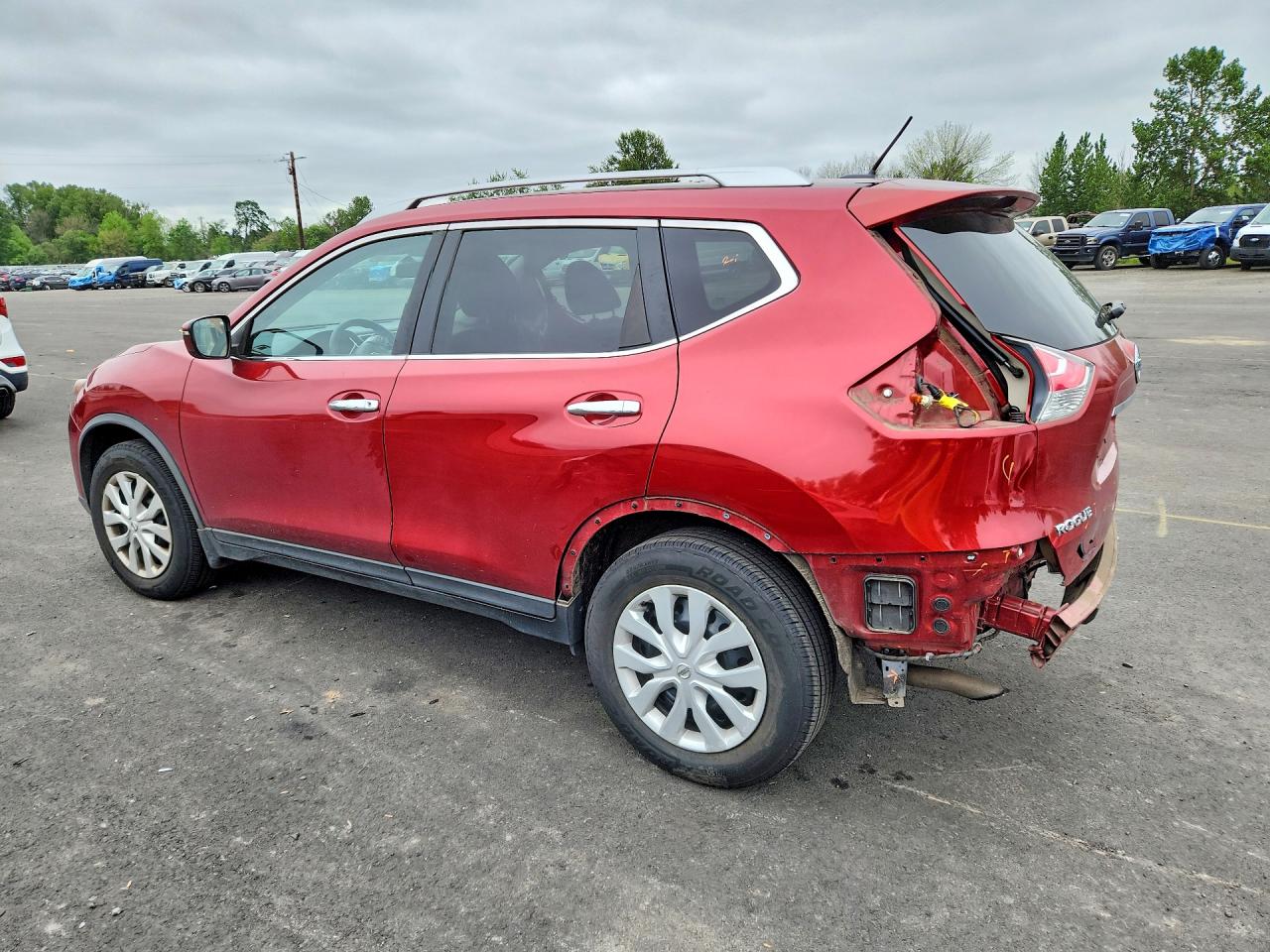 2016 NISSAN ROGUE S photo 3