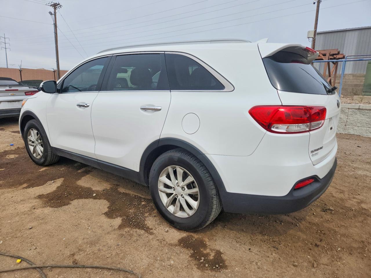 2016 KIA SORENTO LX photo 3