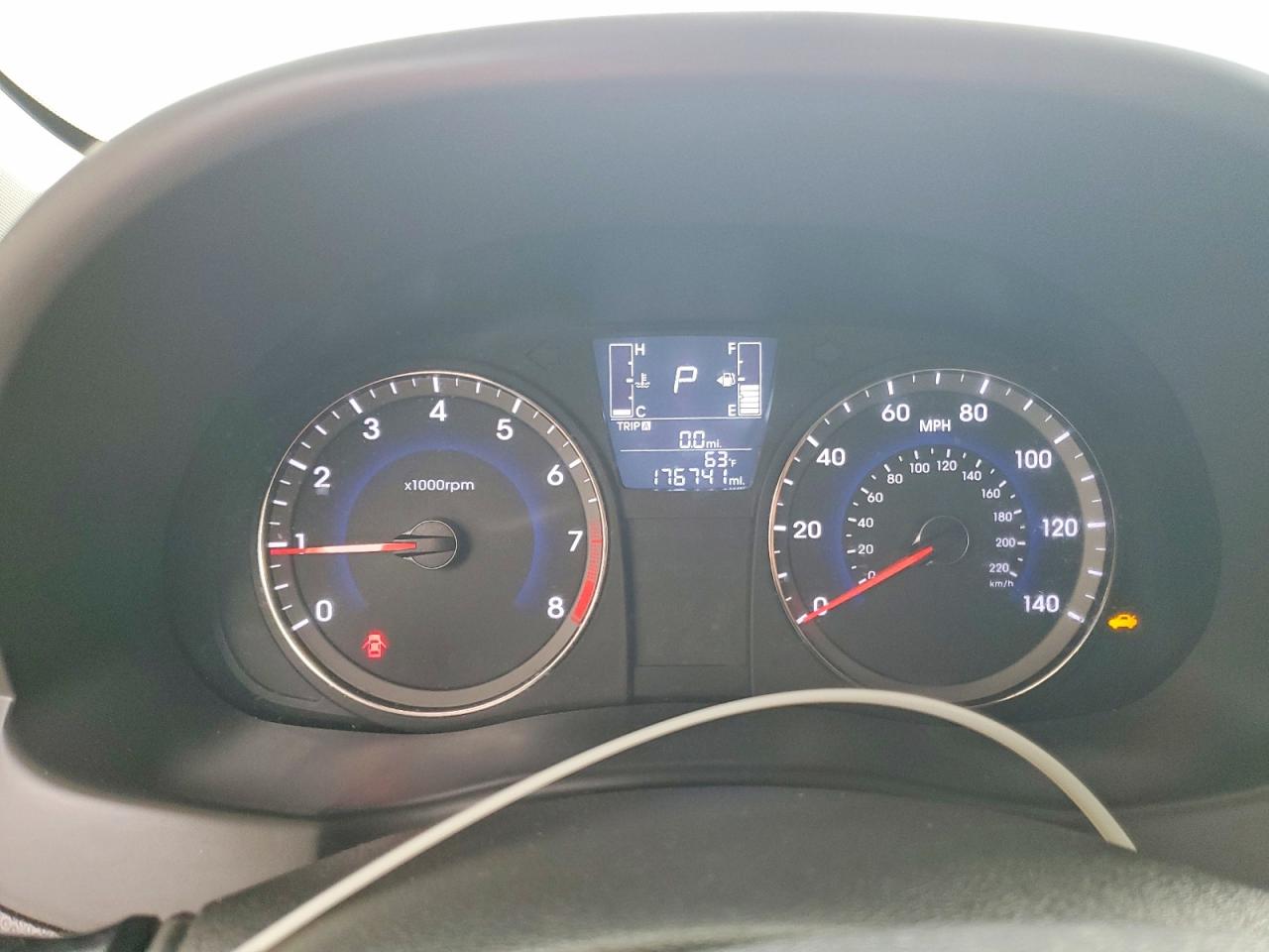 2015 HYUNDAI ACCENT GLS photo 17